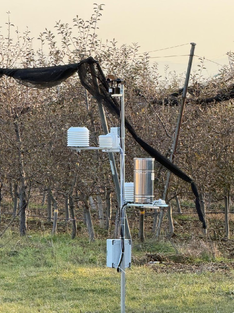 科索沃尼乌博尔气象站的综合环境监测.jpeg 科索沃尼乌博尔气象站的综合环境监测.jpeg